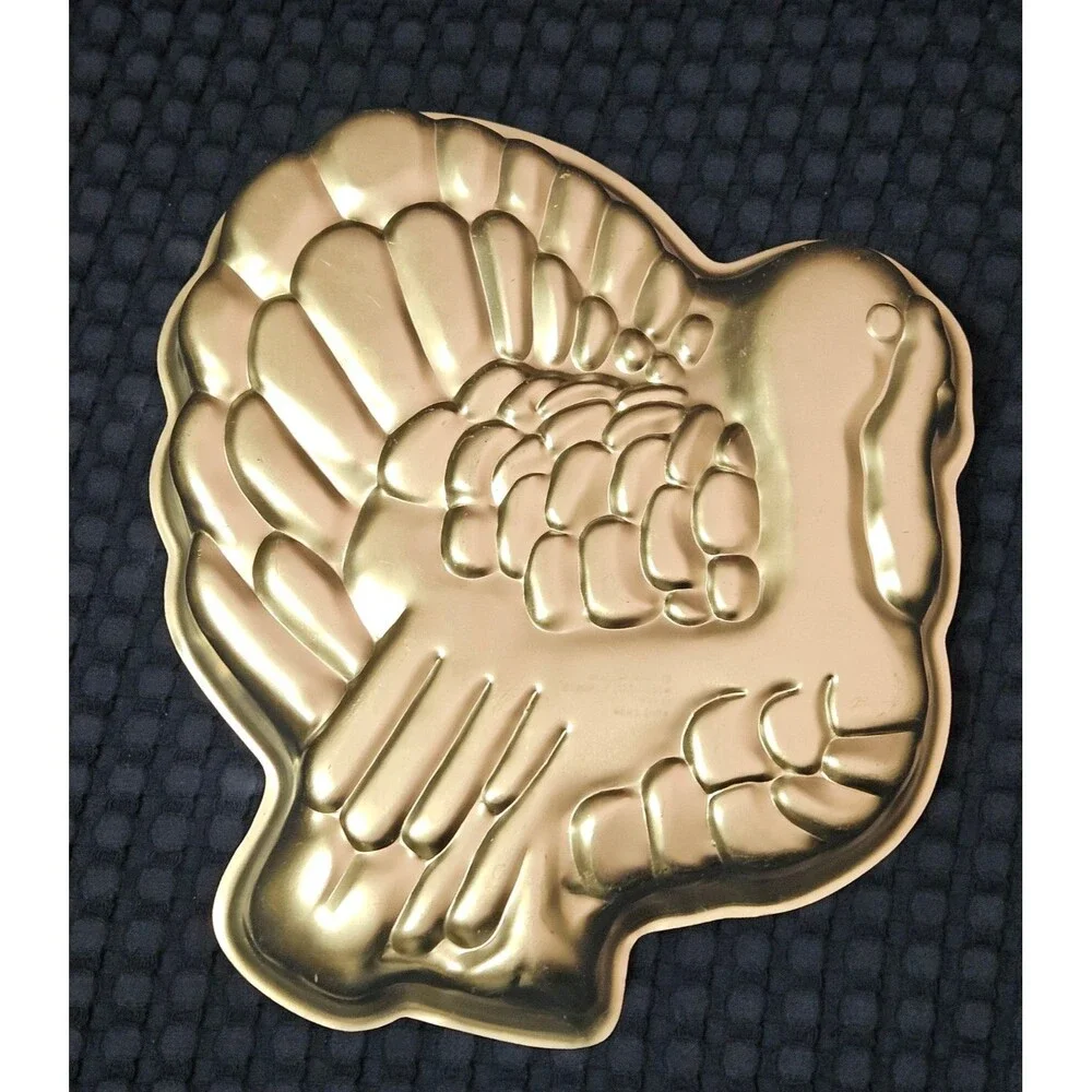 Wilton Turkey Cake Pan 2-Layer Cake Mix Vintage 1979